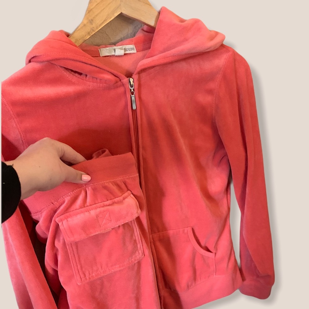 🌸 Coral pink tracksuit